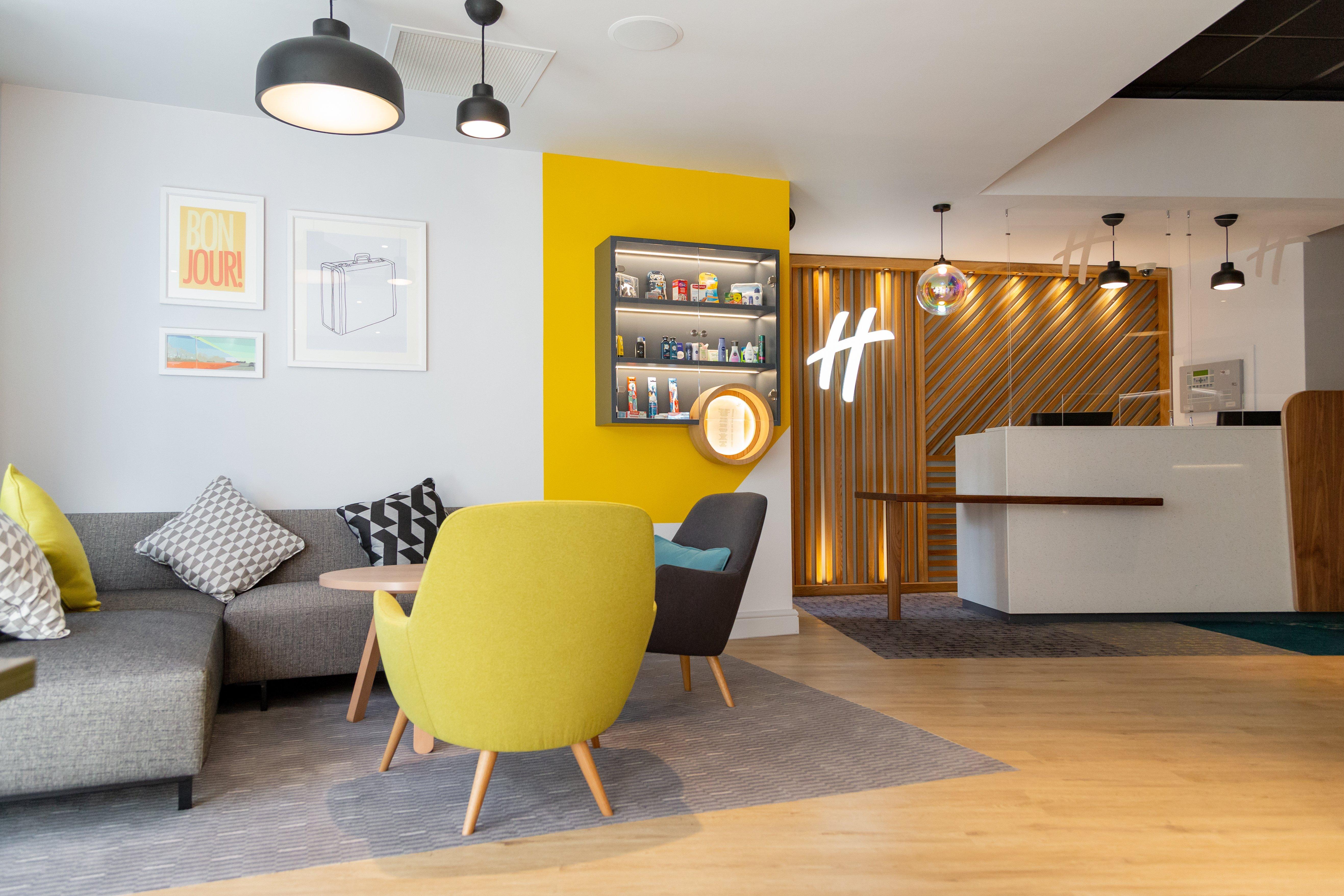 Holiday Inn Ashford - North A20 By Ihg Bagian luar foto