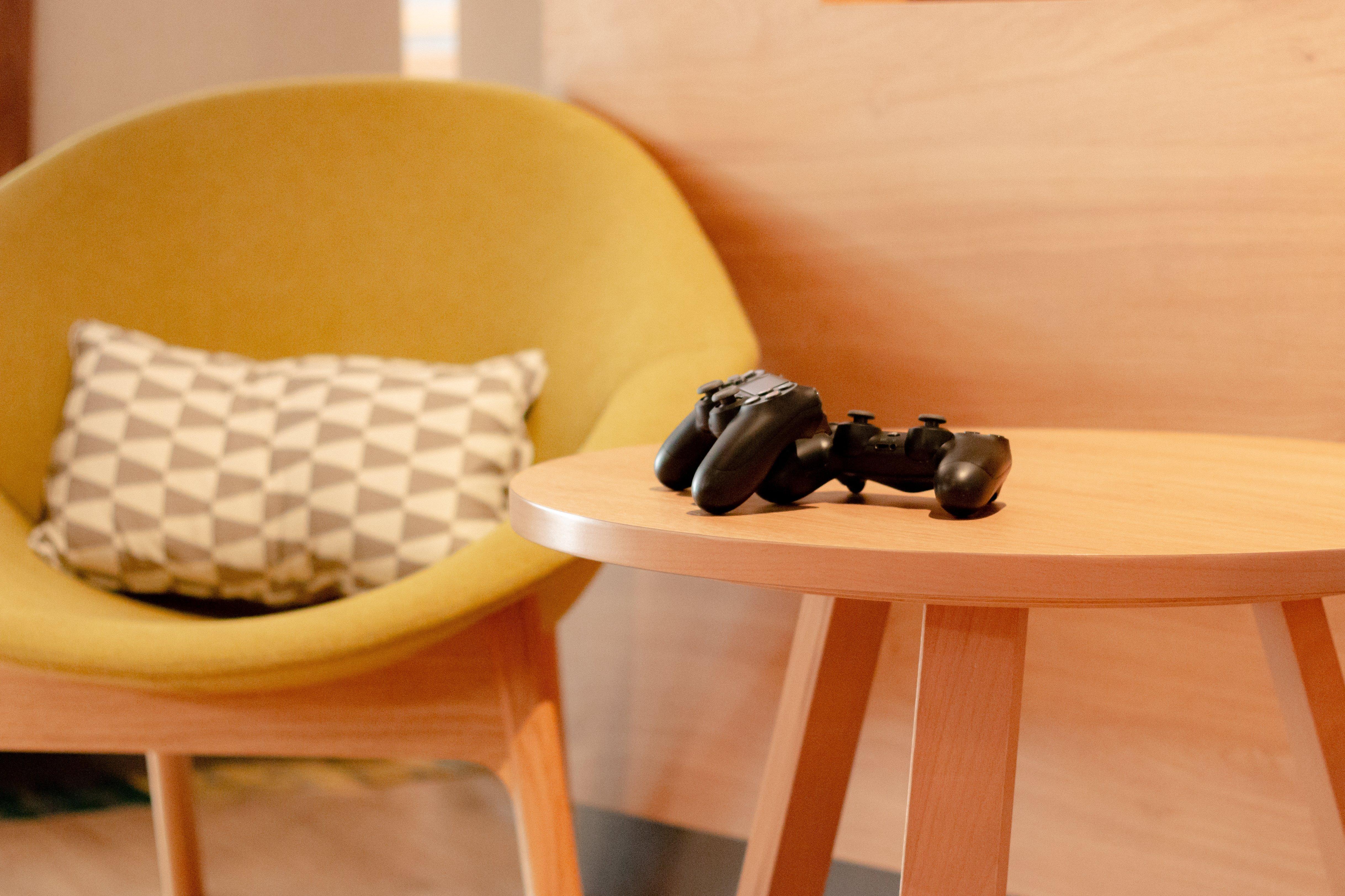 Holiday Inn Ashford - North A20 By Ihg Bagian luar foto